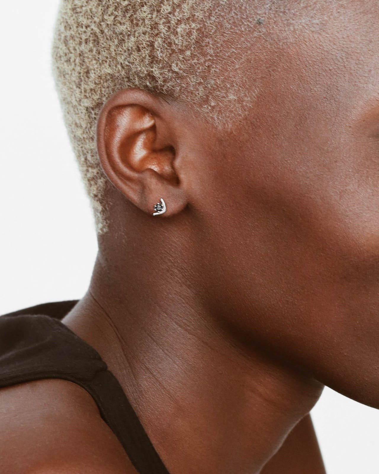 925 Silver - V Studs