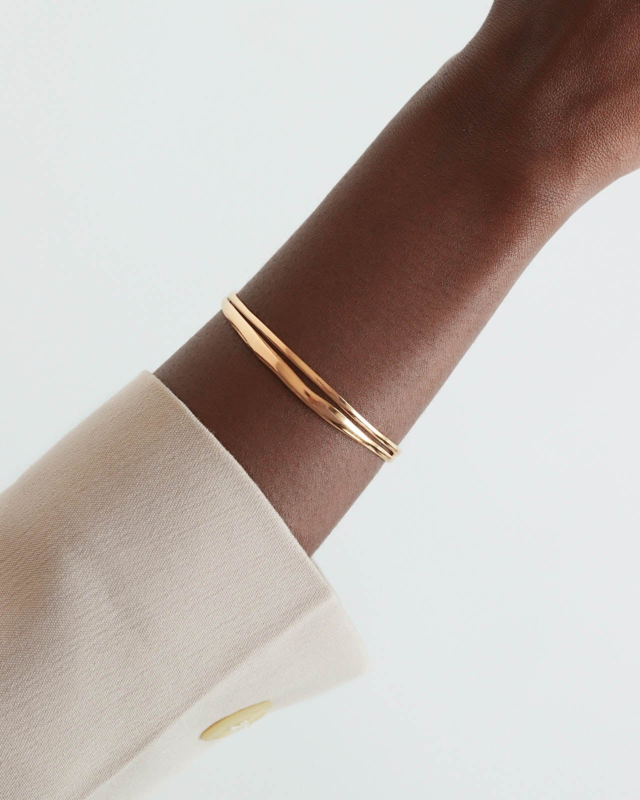 18K Gold Bangle